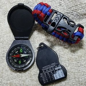 unbranded Other - Boy Scouts Compass lot w/ Paracord Bracelet unbranded Other - Boy Scouts Compass lot w/ Paracord Bracelet